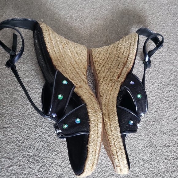 Street Feet Wedges - Picture 5 of 9